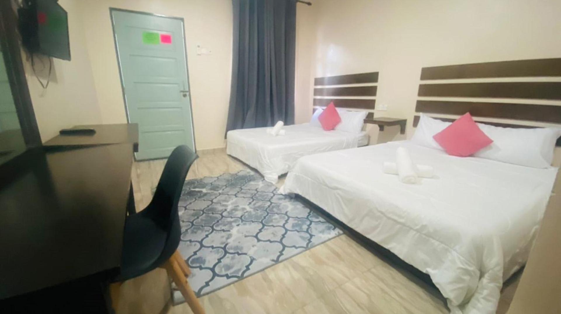 Motel Seri Mutiara Kuah Exterior photo