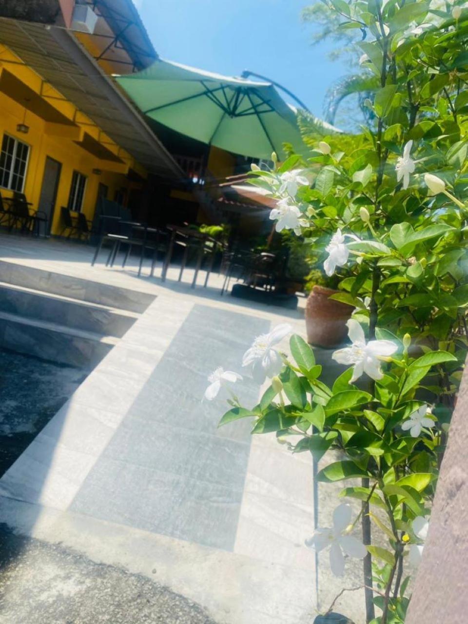 Motel Seri Mutiara Kuah Exterior photo